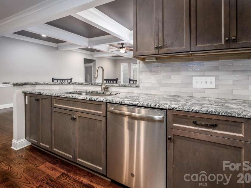 519 Union Street, Concord, NC 28025.  MLS# CAR4427922, YatesRealty ID 53019. 