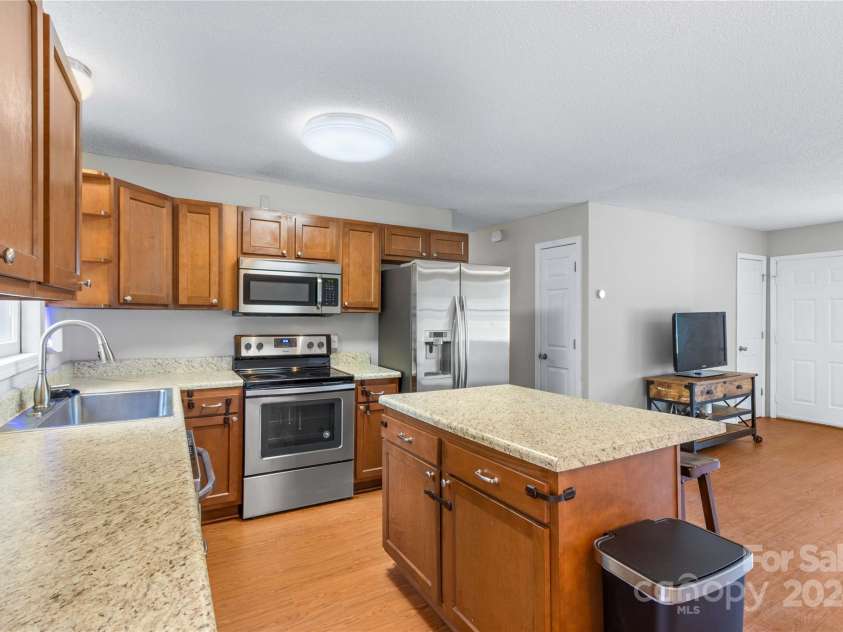 145 Jim Barnes Lane, Taylorsville, NC 28681.  MLS# CAR4177770, YatesRealty ID 5302. 