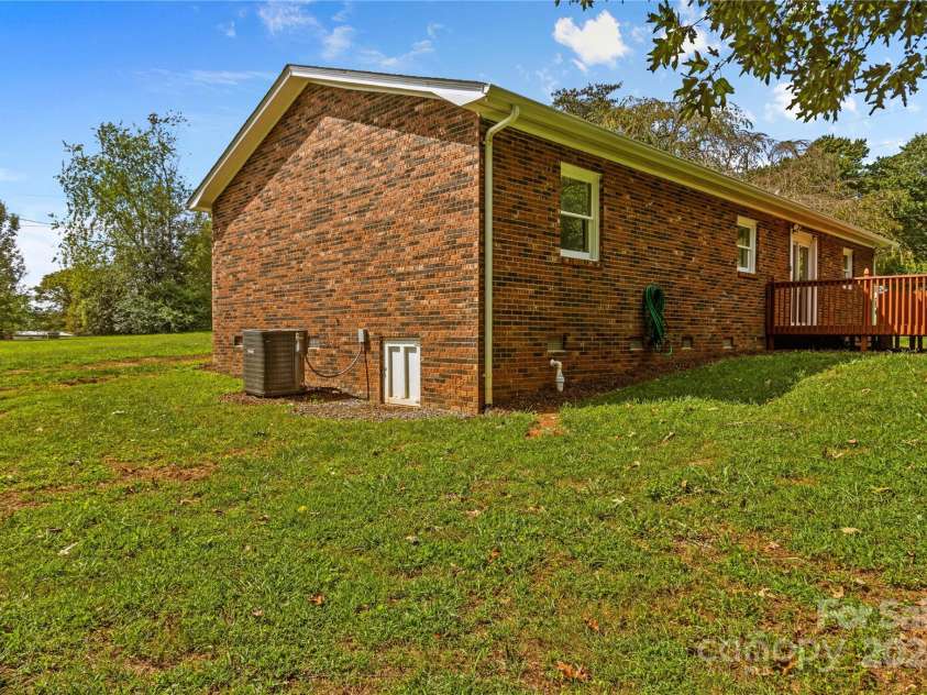 145 Jim Barnes Lane, Taylorsville, NC 28681.  MLS# CAR4177770, YatesRealty ID 5302. 