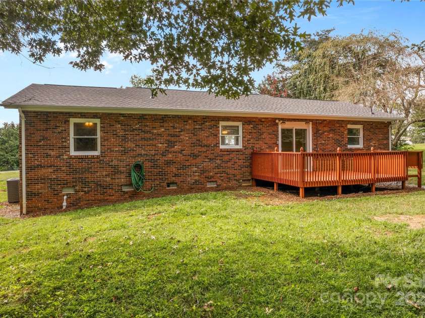 145 Jim Barnes Lane, Taylorsville, NC 28681.  MLS# CAR4177770, YatesRealty ID 5302. 