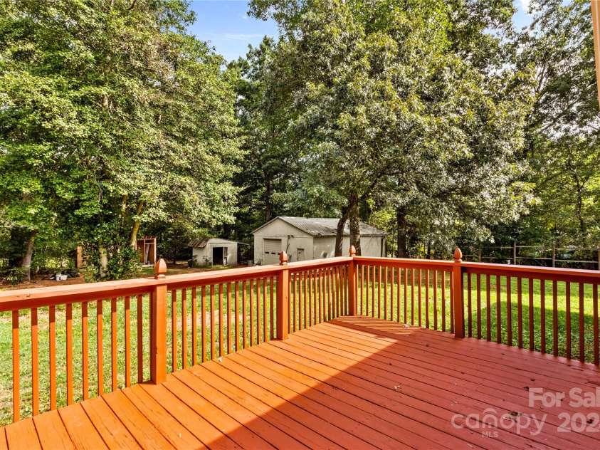 145 Jim Barnes Lane, Taylorsville, NC 28681.  MLS# CAR4177770, YatesRealty ID 5302. 