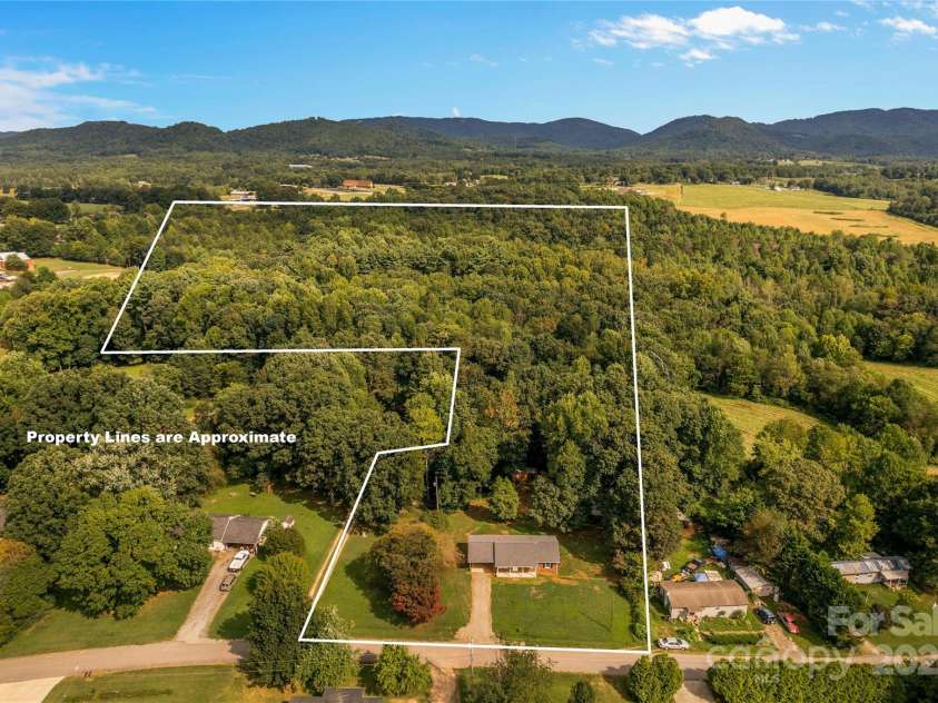 145 Jim Barnes Lane, Taylorsville, NC 28681.  MLS# CAR4177770, YatesRealty ID 5302. 