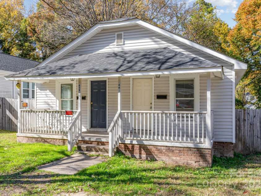 659 - 661 Wilson Street, Kannapolis, NC 28083.  MLS# CAR4319302, YatesRealty ID 5302. 