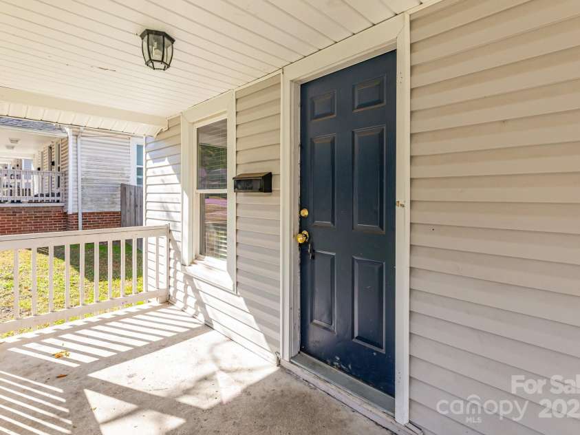 659 - 661 Wilson Street, Kannapolis, NC 28083.  MLS# CAR4319302, YatesRealty ID 5302. 
