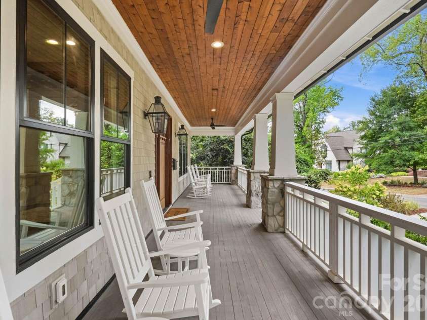 3407 Willow Oak Road, Charlotte, NC 28209.  MLS# CAR4428400, YatesRealty ID 53023. 
