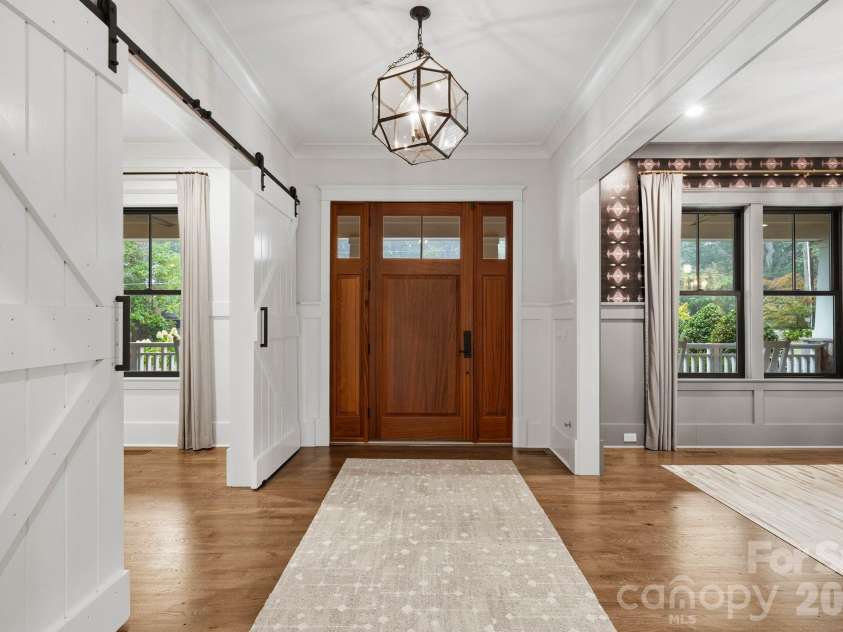 3407 Willow Oak Road, Charlotte, NC 28209.  MLS# CAR4428400, YatesRealty ID 53023. 