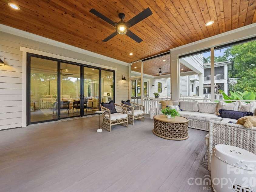 3407 Willow Oak Road, Charlotte, NC 28209.  MLS# CAR4428400, YatesRealty ID 53023. 