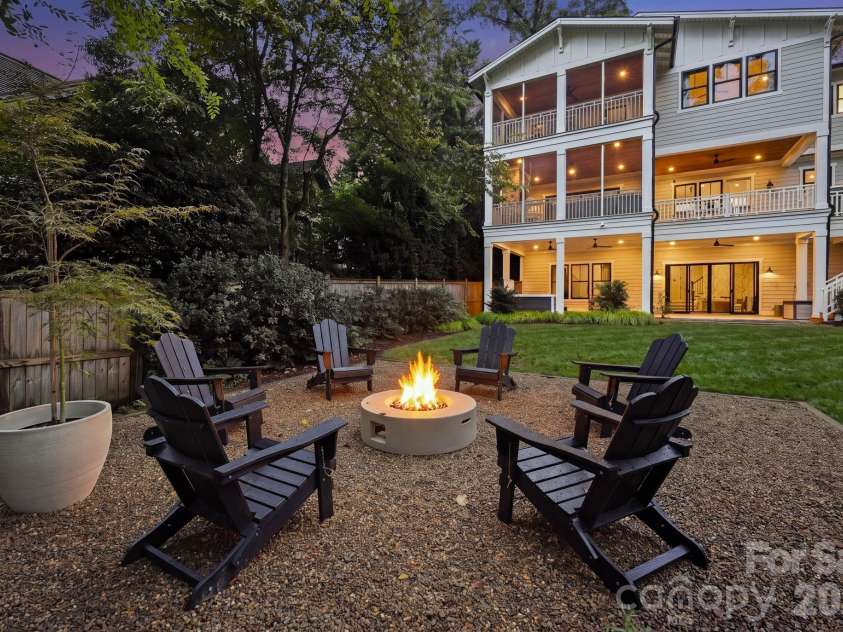 3407 Willow Oak Road, Charlotte, NC 28209.  MLS# CAR4428400, YatesRealty ID 53023. 