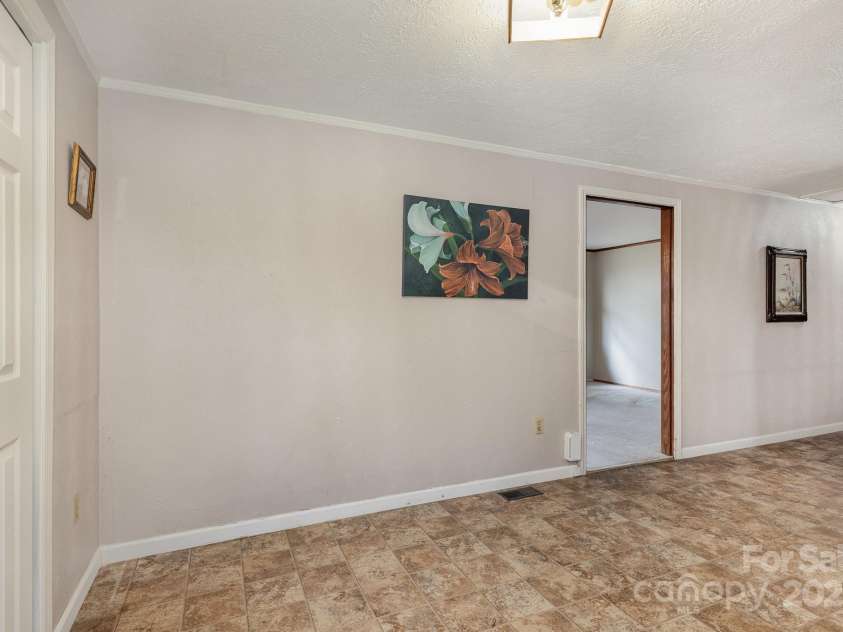 3660 Fieldcrest Circle, Concord, NC 28027.  MLS# CAR4229295, YatesRealty ID 5303. 