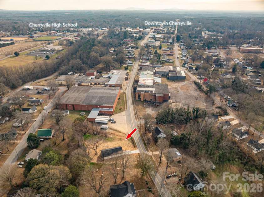 608 Mountain Street, Cherryville, NC 28021.  MLS# CAR4329972, YatesRealty ID 5303. 