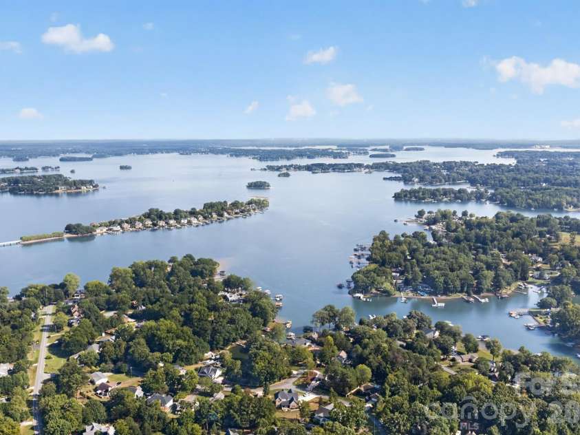 8281 Fairfield Forest Road, Denver, NC 28037.  MLS# CAR4428018, YatesRealty ID 53030. 