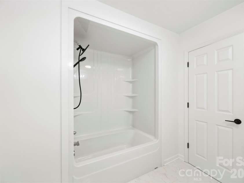 204 Webb Road, Shelby, NC 28152.  MLS# CAR4427019, YatesRealty ID 53032. 