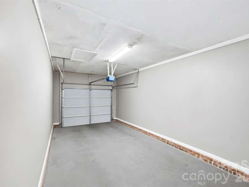 204 Webb Road, Shelby, NC 28152.  MLS# CAR4427019, YatesRealty ID 53032. 