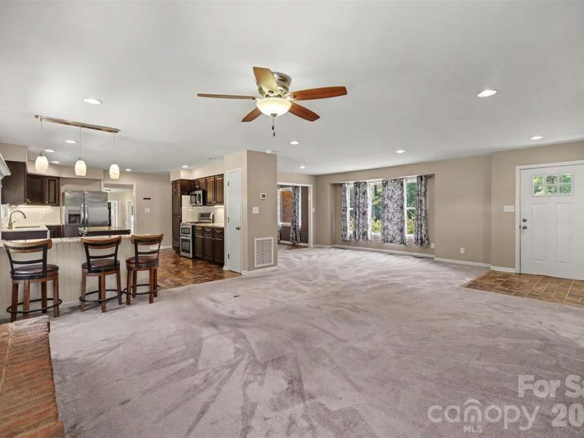 1762 Highway 55 Highway, Clover, SC 29710.  MLS# CAR4428514, YatesRealty ID 53036. 