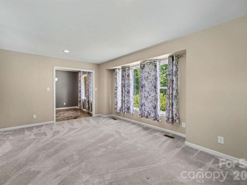 1762 Highway 55 Highway, Clover, SC 29710.  MLS# CAR4428514, YatesRealty ID 53036. 