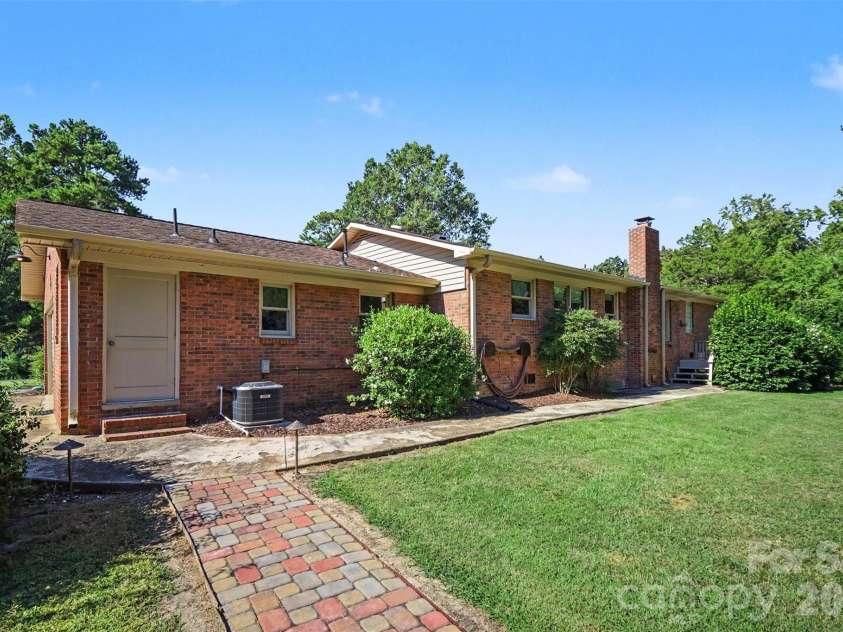 1762 Highway 55 Highway, Clover, SC 29710.  MLS# CAR4428514, YatesRealty ID 53036. 