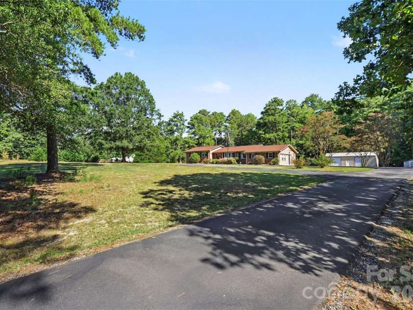 1762 Highway 55 Highway, Clover, SC 29710.  MLS# CAR4428514, YatesRealty ID 53036. 