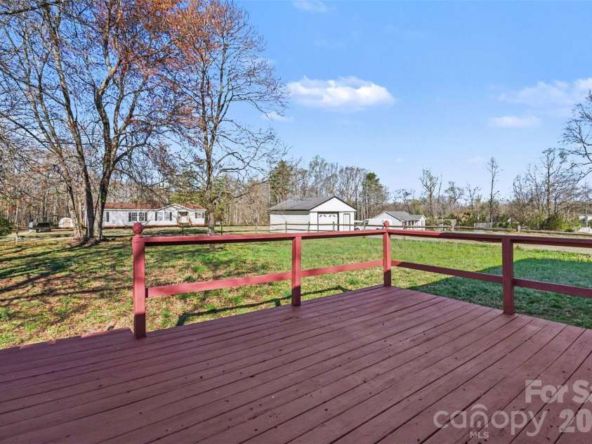 1050 Legion Club Road, Salisbury, NC 28146.  MLS# CAR4359452, YatesRealty ID 5304. 