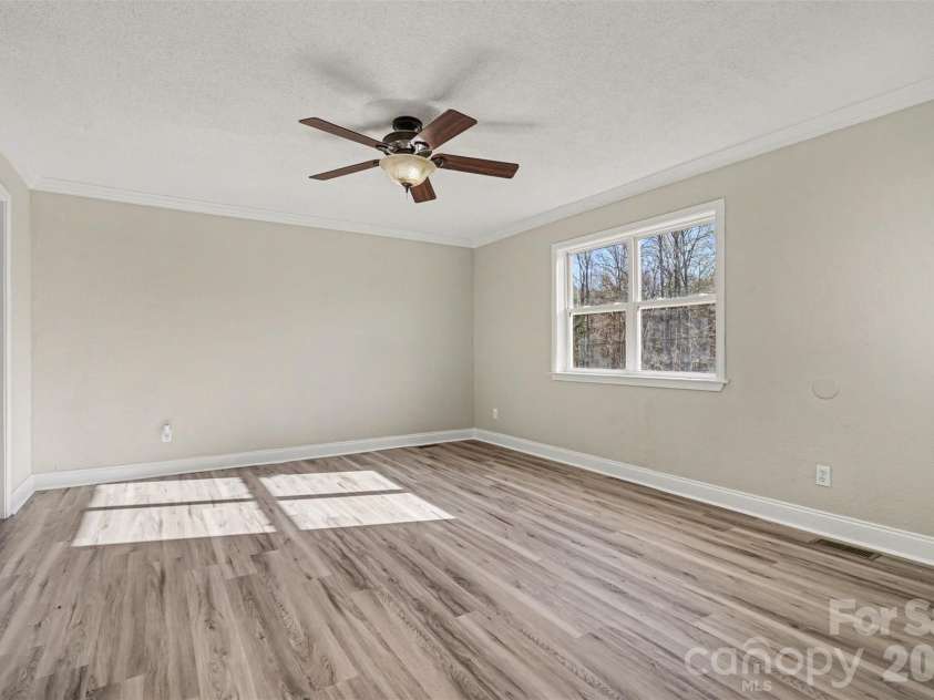 1050 Legion Club Road, Salisbury, NC 28146.  MLS# CAR4359452, YatesRealty ID 5304. 