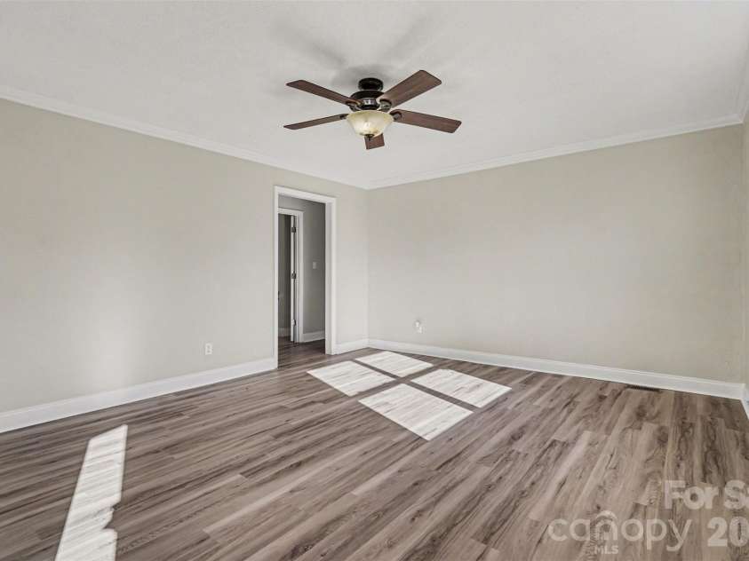 1050 Legion Club Road, Salisbury, NC 28146.  MLS# CAR4359452, YatesRealty ID 5304. 