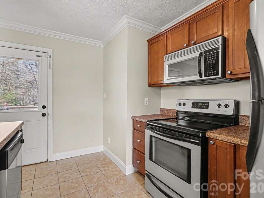 1050 Legion Club Road, Salisbury, NC 28146.  MLS# CAR4359452, YatesRealty ID 5304. 