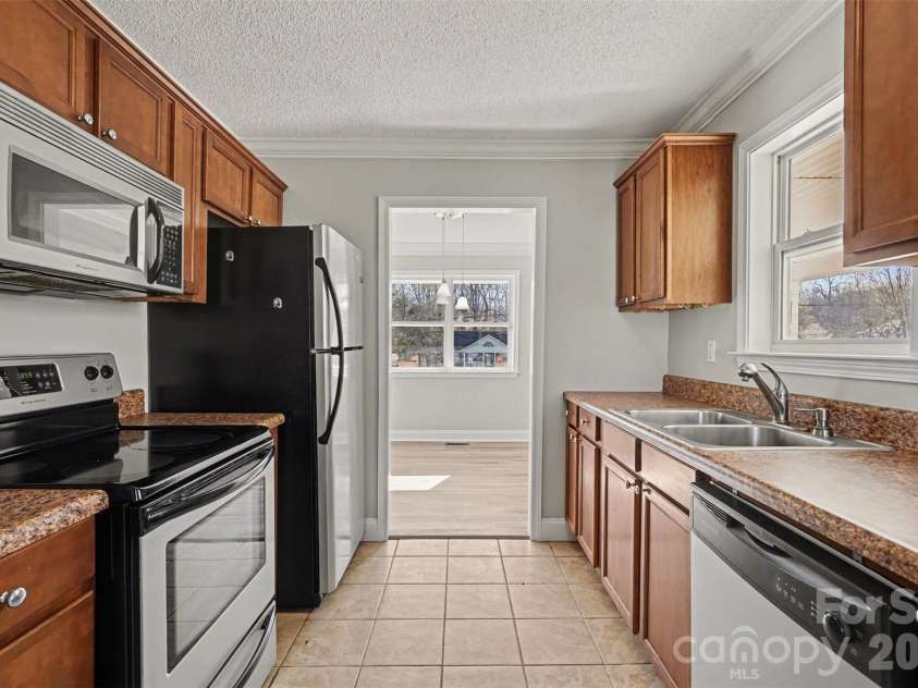 1050 Legion Club Road, Salisbury, NC 28146.  MLS# CAR4359452, YatesRealty ID 5304. 