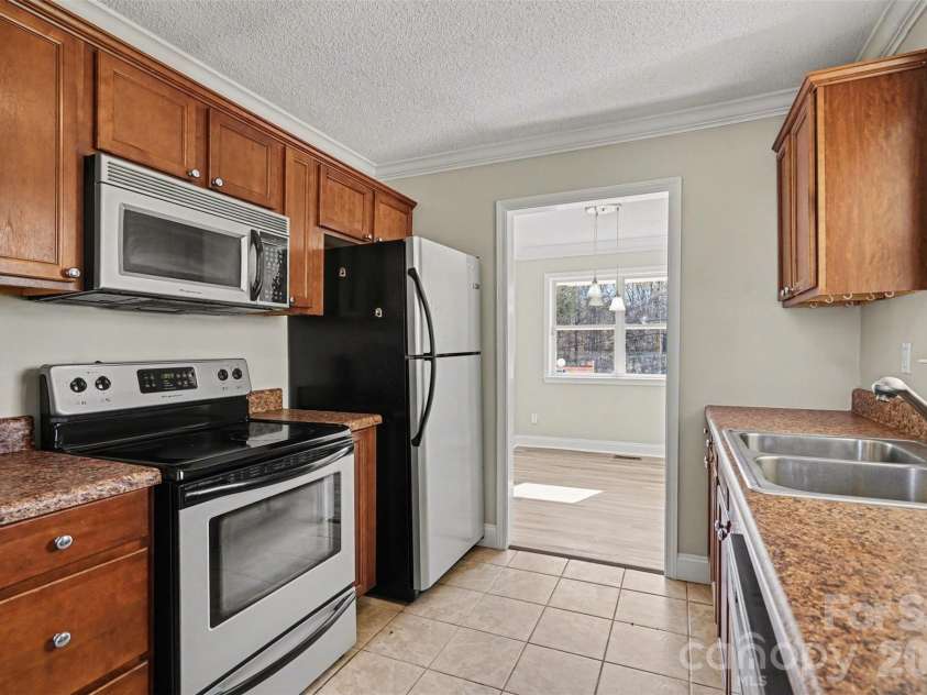 1050 Legion Club Road, Salisbury, NC 28146.  MLS# CAR4359452, YatesRealty ID 5304. 