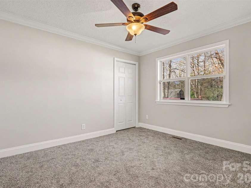 1050 Legion Club Road, Salisbury, NC 28146.  MLS# CAR4359452, YatesRealty ID 5304. 
