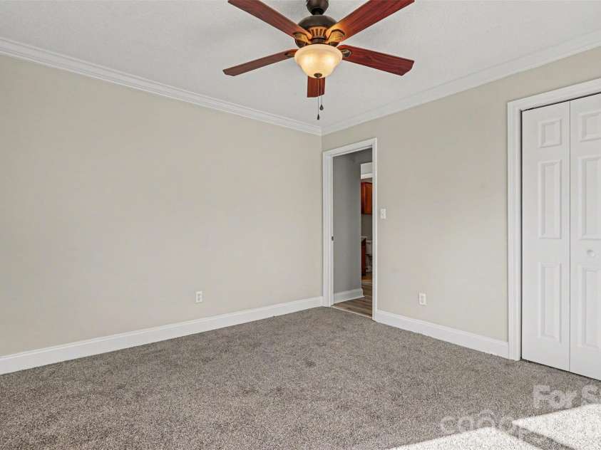 1050 Legion Club Road, Salisbury, NC 28146.  MLS# CAR4359452, YatesRealty ID 5304. 