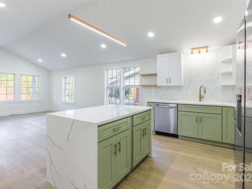 518 Joe Louis Street, Fort Mill, SC 29715.  MLS# CAR4329982, YatesRealty ID 53040. 