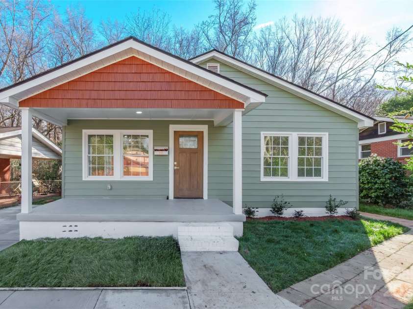 518 Joe Louis Street, Fort Mill, SC 29715.  MLS# CAR4329982, YatesRealty ID 53040. 