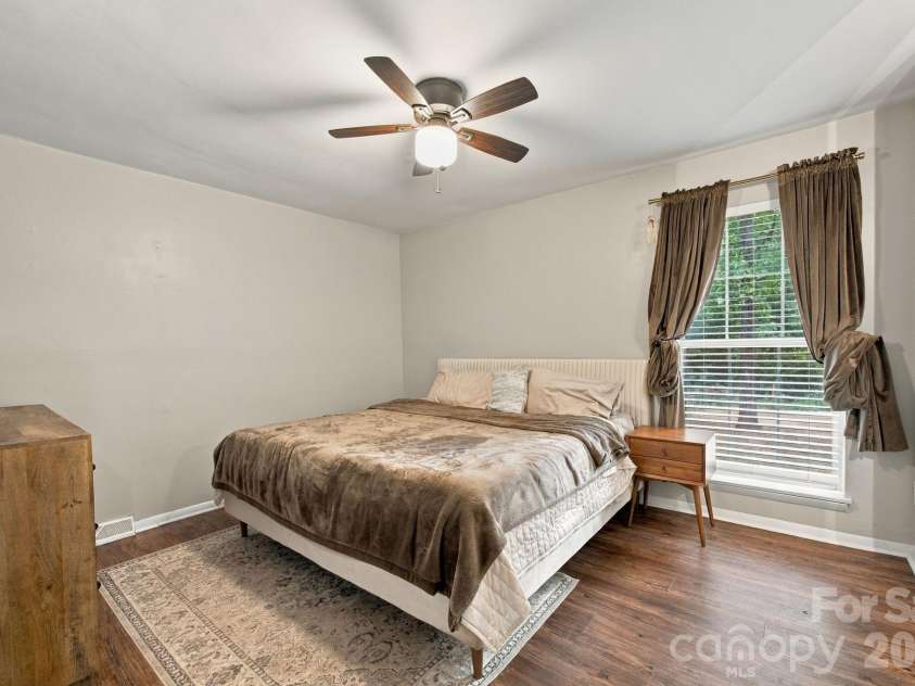 7201 Lancashire Drive, Mint Hill, NC 28227.  MLS# CAR4428449, YatesRealty ID 53040. 