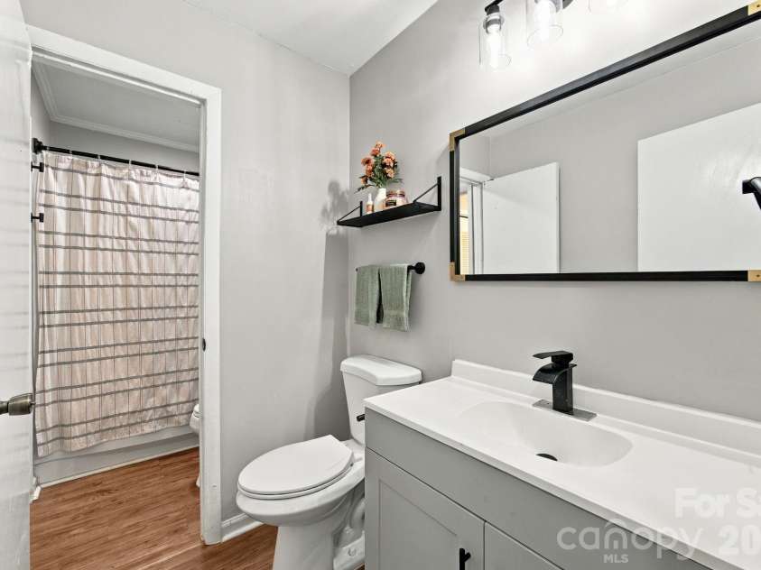 7201 Lancashire Drive, Mint Hill, NC 28227.  MLS# CAR4428449, YatesRealty ID 53040. 