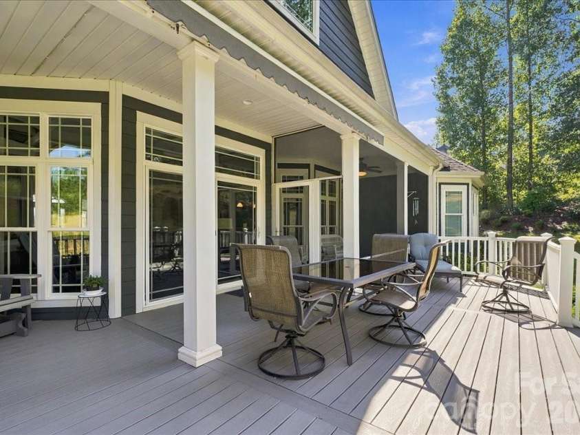 9 Tee Box Lane, Travelers Rest, SC 29690.  MLS# CAR4425909, YatesRealty ID 53045. 