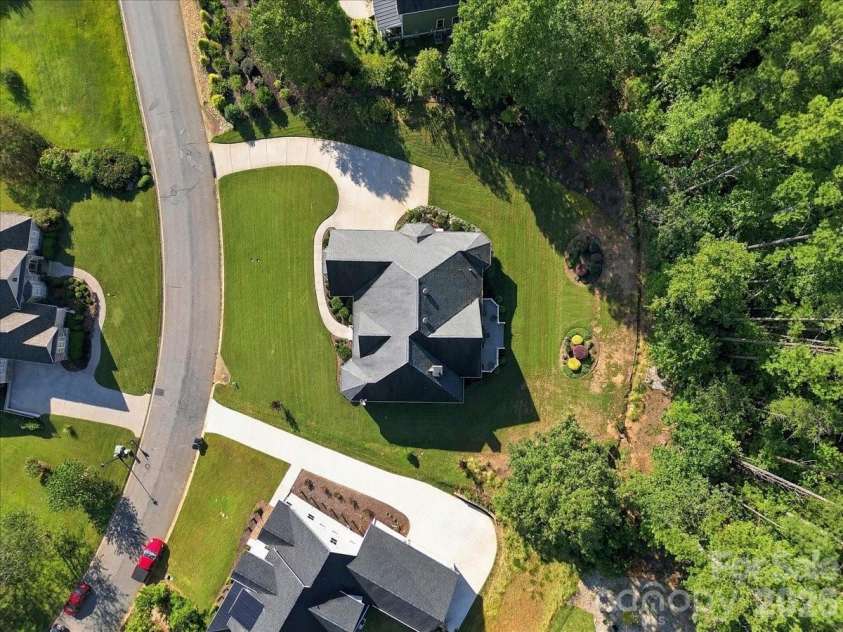 9 Tee Box Lane, Travelers Rest, SC 29690.  MLS# CAR4425909, YatesRealty ID 53045. 