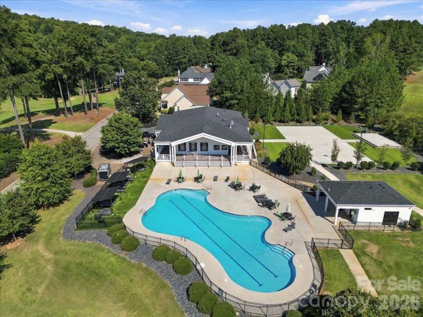 9 Tee Box Lane, Travelers Rest, SC 29690.  MLS# CAR4425909, YatesRealty ID 53045. 