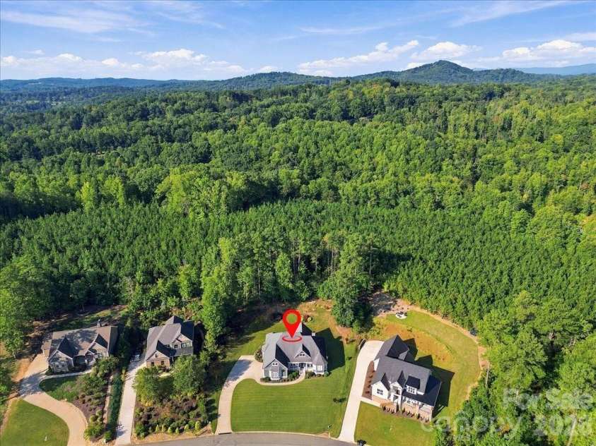9 Tee Box Lane, Travelers Rest, SC 29690.  MLS# CAR4425909, YatesRealty ID 53045. 