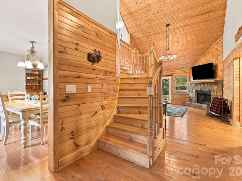 720 Cane Creek Road, Fletcher, NC 28732.  MLS# CAR4425358, YatesRealty ID 53051. 