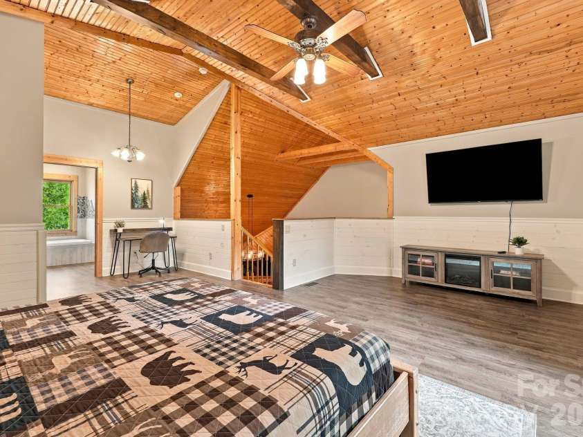 720 Cane Creek Road, Fletcher, NC 28732.  MLS# CAR4425358, YatesRealty ID 53051. 