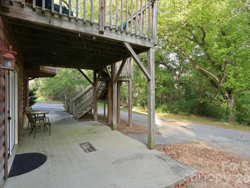 720 Cane Creek Road, Fletcher, NC 28732.  MLS# CAR4425358, YatesRealty ID 53051. 