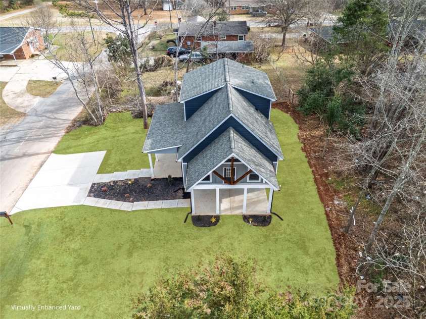 842 Lincoln Drive, Shelby, NC 28152.  MLS# CAR4333360, YatesRealty ID 5306. 