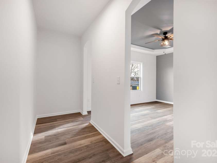 842 Lincoln Drive, Shelby, NC 28152.  MLS# CAR4333360, YatesRealty ID 5306. 