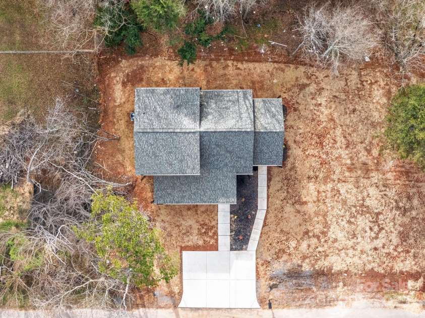842 Lincoln Drive, Shelby, NC 28152.  MLS# CAR4333360, YatesRealty ID 5306. 