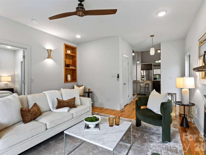 18 Sulphur Springs Road, Asheville, NC 28806.  MLS# CAR4427488, YatesRealty ID 53061. A View Back into Kitchen