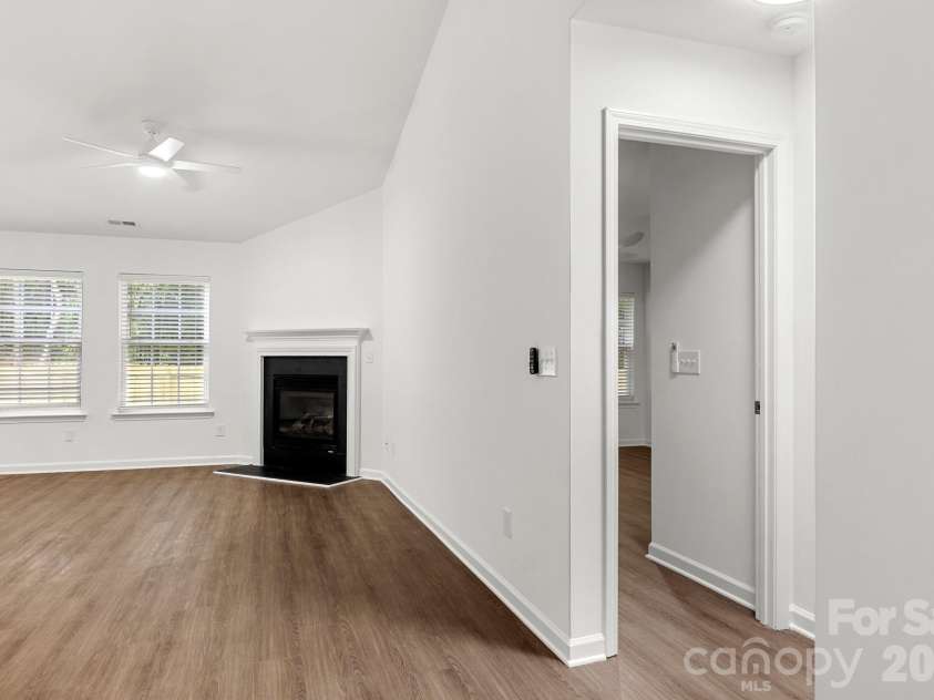1940 Waters Trail Drive, Charlotte, NC 28216.  MLS# CAR4418345, YatesRealty ID 53063. 