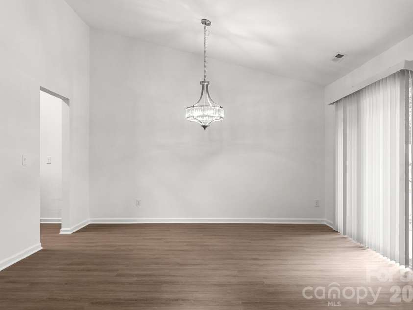 1940 Waters Trail Drive, Charlotte, NC 28216.  MLS# CAR4418345, YatesRealty ID 53063. 