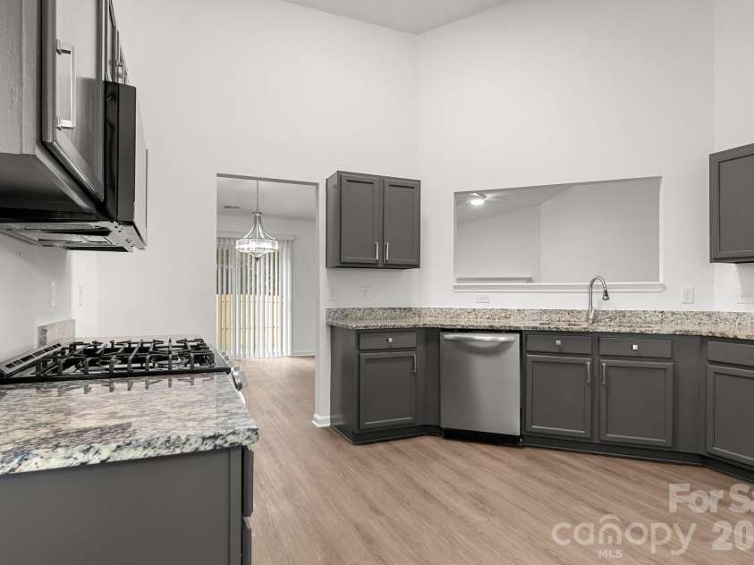 1940 Waters Trail Drive, Charlotte, NC 28216.  MLS# CAR4418345, YatesRealty ID 53063. 