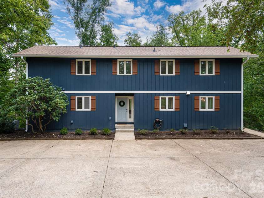 93 White Pine Drive, Fletcher, NC 28732.  MLS# CAR4428207, YatesRealty ID 53064. 