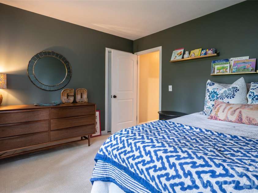 93 White Pine Drive, Fletcher, NC 28732.  MLS# CAR4428207, YatesRealty ID 53064. 