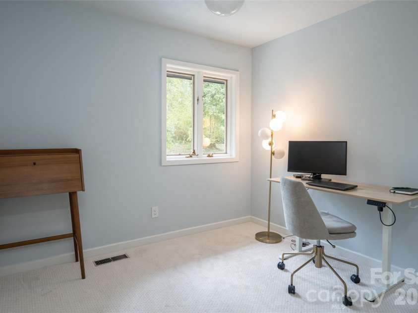 93 White Pine Drive, Fletcher, NC 28732.  MLS# CAR4428207, YatesRealty ID 53064. 